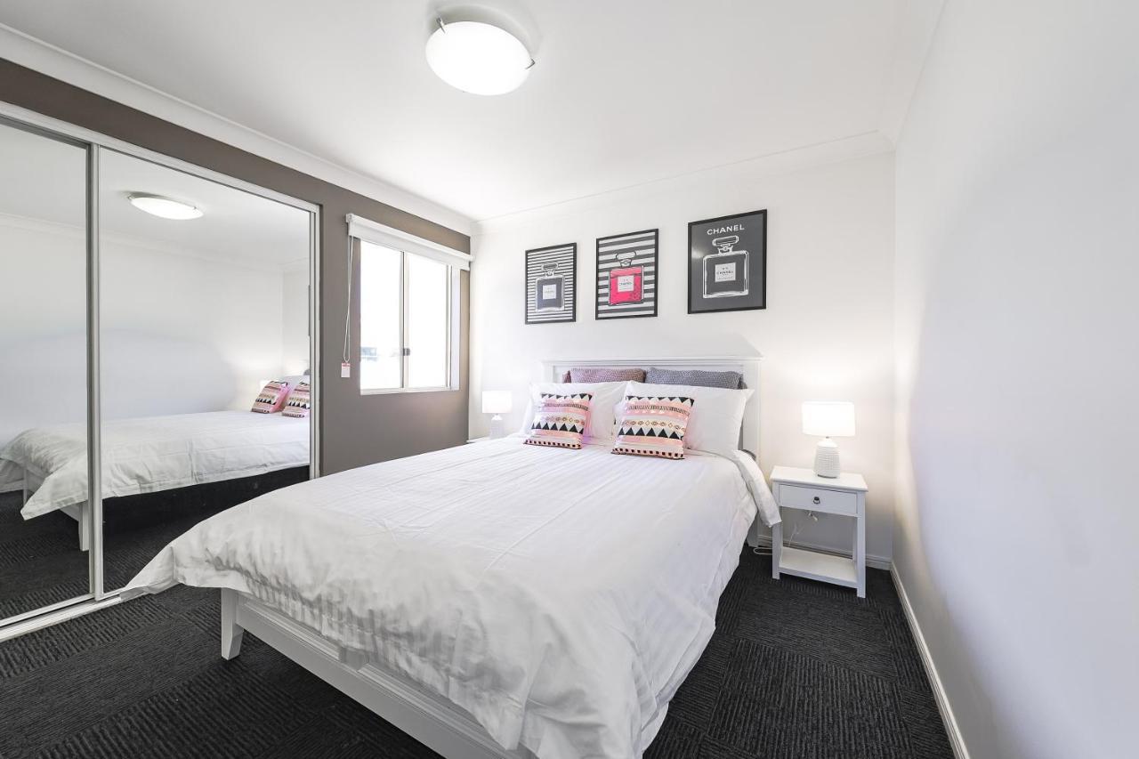 Calamvale Business Or Holiday Like Home Brisbane Exterior foto